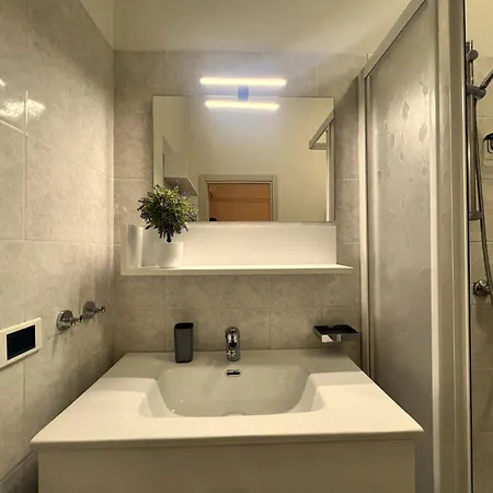 In Mit Kostenloser Privatgarage By Interhome Рапалло