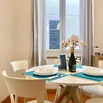 In Mit Kostenloser Privatgarage By Interhome Daire *