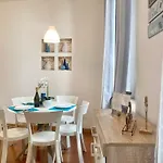 In Mit Kostenloser Privatgarage By Interhome Daire Rapallo