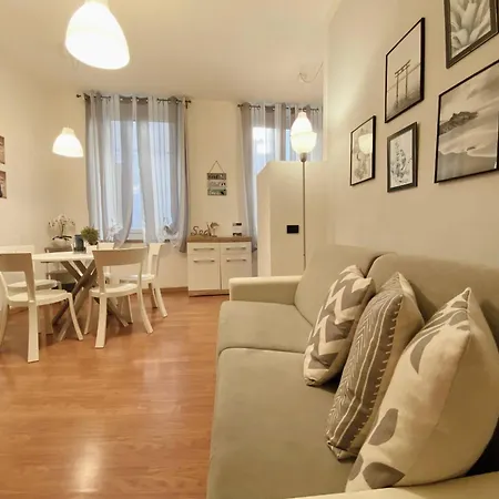 In Mit Kostenloser Privatgarage By Interhome