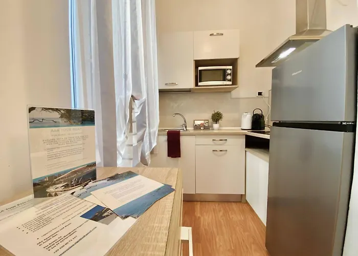 In Mit Kostenloser Privatgarage By Interhome